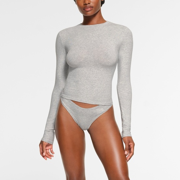 SKIMS COTTON JERSEY LONG SLEEVE T-SHIRT | LIGHT HEATHER GREY - XS NWT NEW - Picture 1 of 7